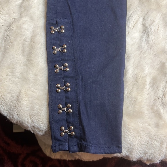 L’AGENCE Marlo High Rise Skinny jeans in Oxford silver studs 27 - Picture 3 of 11